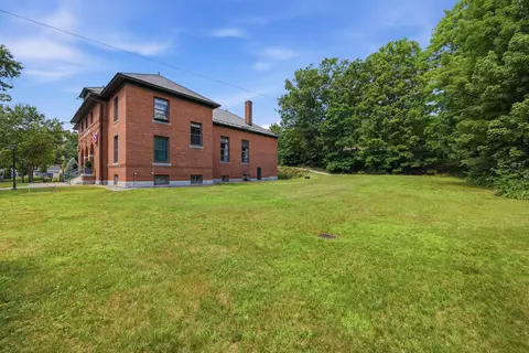 Exterior - 9 E Main St, Warner, NH 03278 photo 3 of 9