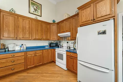 Kitchen - 25 Upper Trask Mountain Rd, Wolfeboro, NH 03894 photo 2 of 2