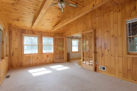 Living - 32 Mark St, Springfield, VT 05156 photo 2 of 4