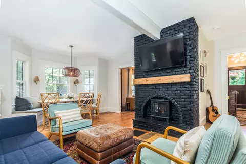 Living - 475 Sagamore Rd, Rye, NH 03870 photo 2 of 5