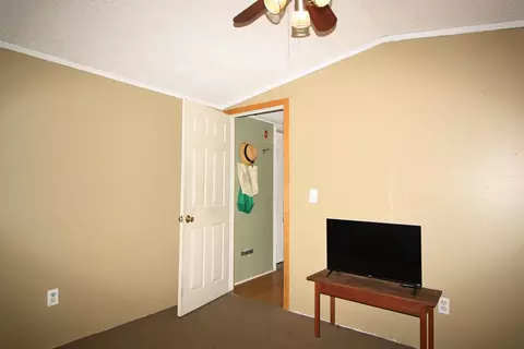41 Maple St, Brandon, VT 05733 photo 15