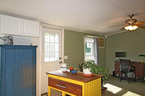41 Maple St, Brandon, VT 05733 photo 10