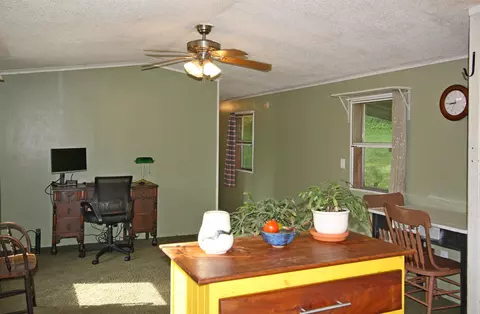 41 Maple St, Brandon, VT 05733 photo 11