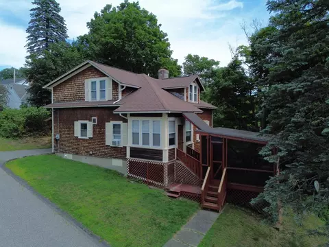 30 Church St, Littleton, NH 03561
