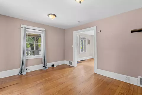 Living - 32 Alice Ave, Hooksett, NH 03106 photo 2 of 7