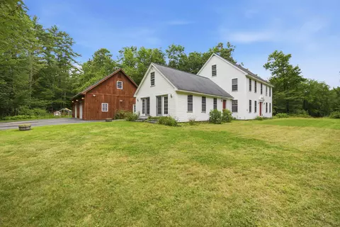 83 Ferson Rd, Francestown, NH 03043