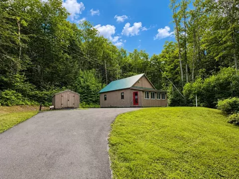 270 Castle Hill Rd, Jamaica, VT 05343