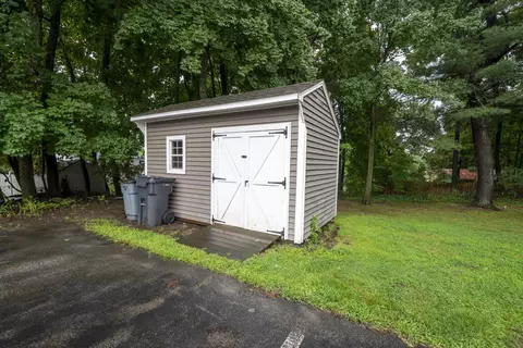 Exterior - 106 W Broadway, Derry, NH 03038 photo 6 of 9