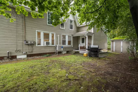 Exterior - 106 W Broadway, Derry, NH 03038 photo 4 of 9