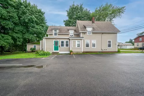 Exterior - 106 W Broadway, Derry, NH 03038 photo 3 of 9