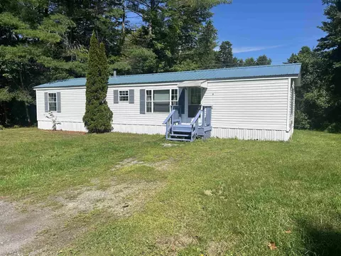 6 Mccusker Pl, Claremont, NH 03743
