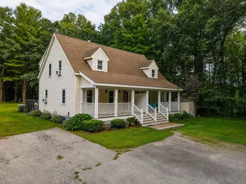 22 River Rd #A, Hudson, NH 03051