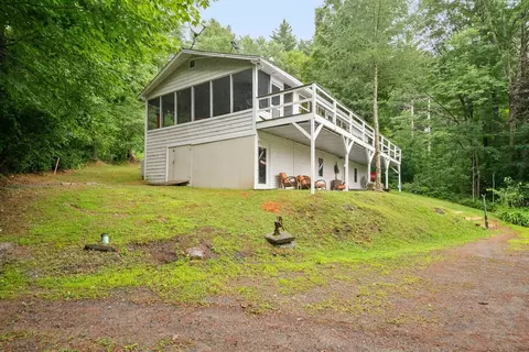 2082 Pucker St, Stowe, VT 05672