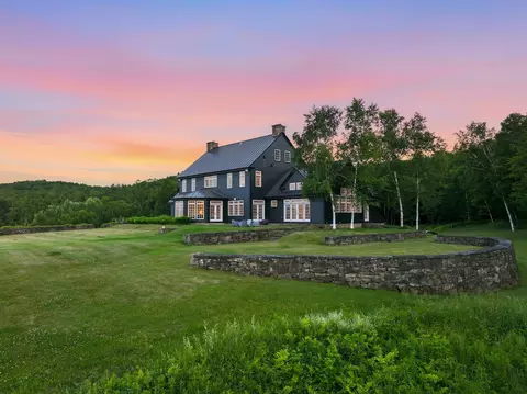 775 548 Sugar House Rd, Hartland, VT 05048