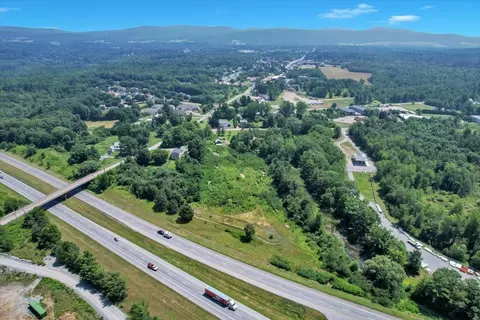 24 Bartlett Rd, Milton, VT 05468 photo 15