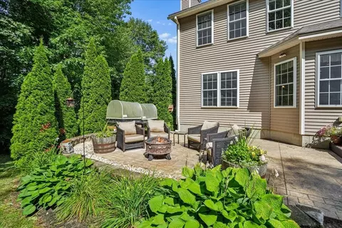 Exterior - 13 Post Rd, Hooksett, NH 03106 photo 9 of 13