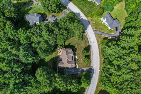 View/Area - 13 Post Rd, Hooksett, NH 03106 photo 1 of 5