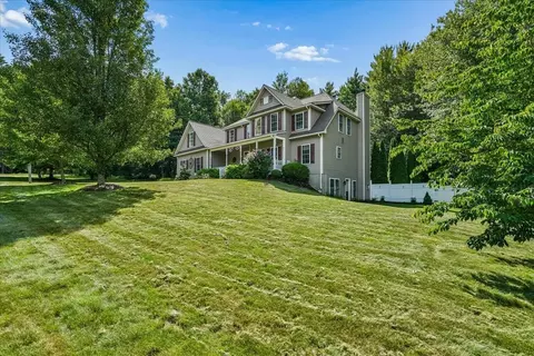 Exterior - 13 Post Rd, Hooksett, NH 03106 photo 6 of 13