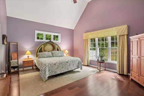 Bedroom - 13 Post Rd, Hooksett, NH 03106 photo 1 of 8