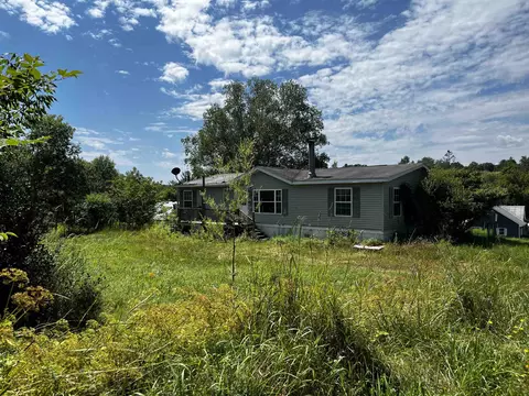 135 W Main St, Lunenburg, VT 05906