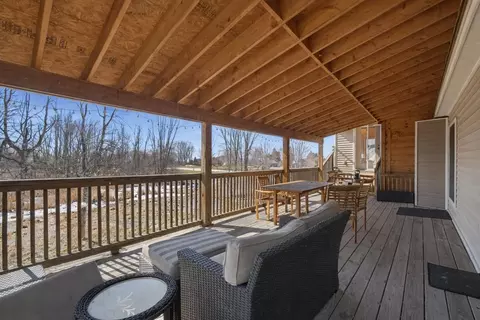 Exterior - 236 Baker St, Alburgh, VT 05440 photo 3 of 16