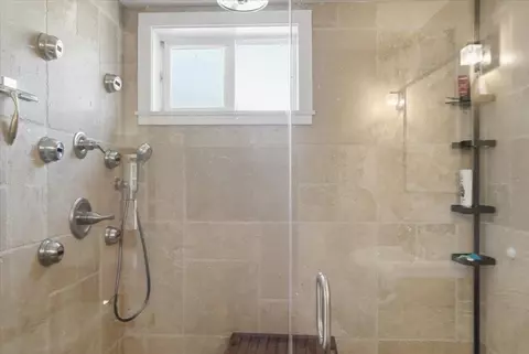 Bath - 236 Baker St, Alburgh, VT 05440 photo 6 of 6