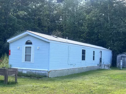 12 Emerald Ridge Rd #12, Newport, NH 03773