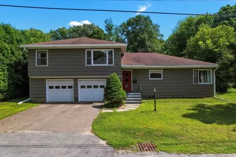 7 Oak St # -9, Essex Junction, VT 05452