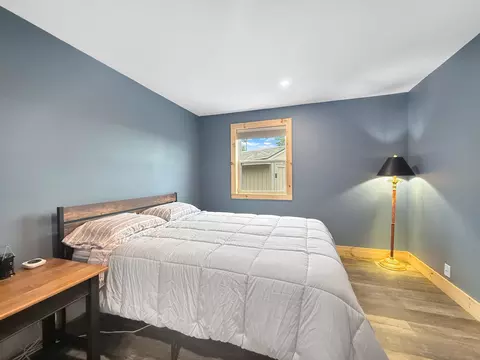 Bedroom - 6057 Vt Route 102, Canaan, VT 05903 photo 5 of 7