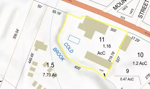 928 Eastman Rd, Conway, NH 03813