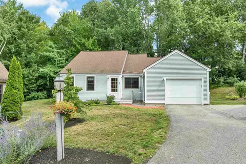 19 Mistwood Ln, Laconia, NH 03246
