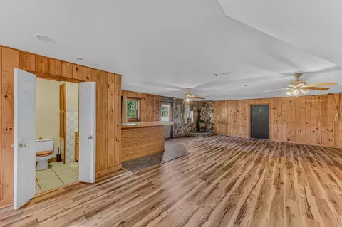 Living - 101 River Rd, Bethlehem, NH 03574 photo 6 of 10