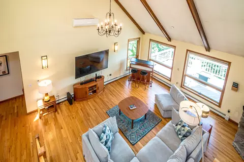 Living - 29 Hemlock Hill Rd, Jackson, NH 03846 photo 4 of 4