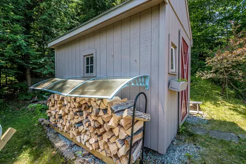 Exterior - 29 Hemlock Hill Rd, Jackson, NH 03846 photo 5 of 12