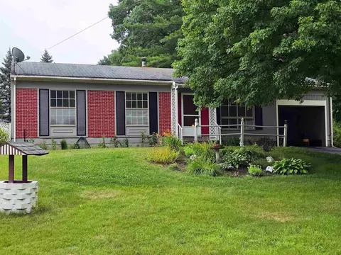 98 Chester Rd, Raymond, NH 03077