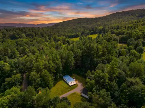 9 Hayes Rd, Duxbury, VT 05676