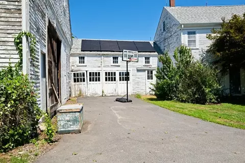 Exterior - 175 Washington Rd, Rye, NH 03870 photo 7 of 10