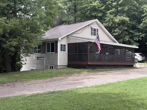 645 Coates Island Rd, Colchester, VT 05446