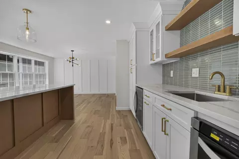 Kitchen - 231 Post Rd, North Hampton, NH 03862 photo 3 of 5