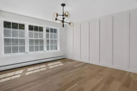 Living - 231 Post Rd, North Hampton, NH 03862 photo 1 of 6