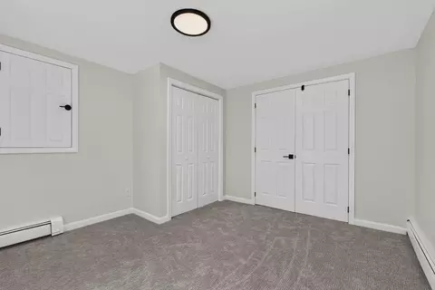Bedroom - 231 Post Rd, North Hampton, NH 03862 photo 8 of 9