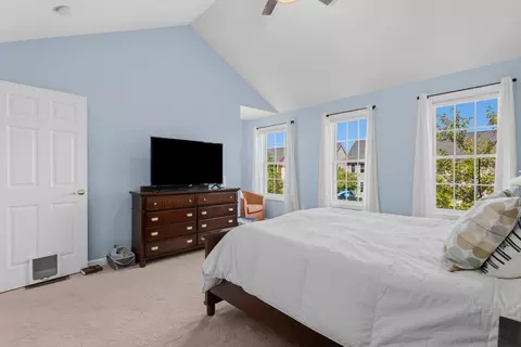 Bedroom - 61 Dicandra Dr, Bow, NH 03304 photo 2 of 4