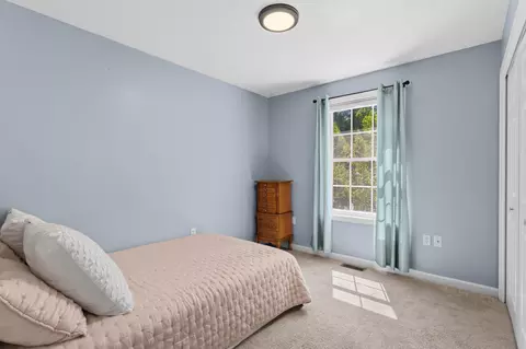 Bedroom - 61 Dicandra Dr, Bow, NH 03304 photo 4 of 4