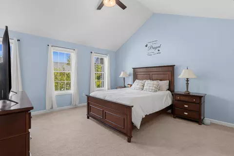 Bedroom - 61 Dicandra Dr, Bow, NH 03304 photo 1 of 4