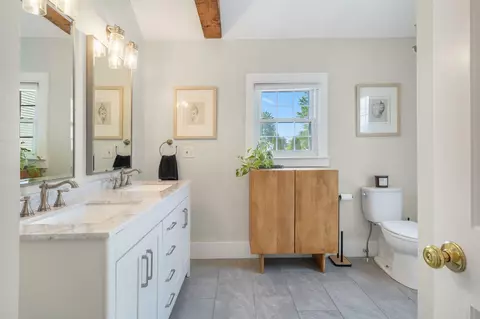 Bath - 333 Winnacunnet Rd, Hampton, NH 03842 photo 1 of 7