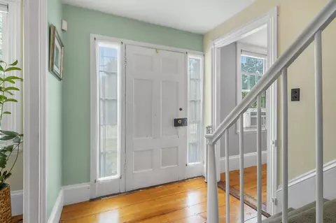 Entry Way - 333 Winnacunnet Rd, Hampton, NH 03842 photo 3 of 6
