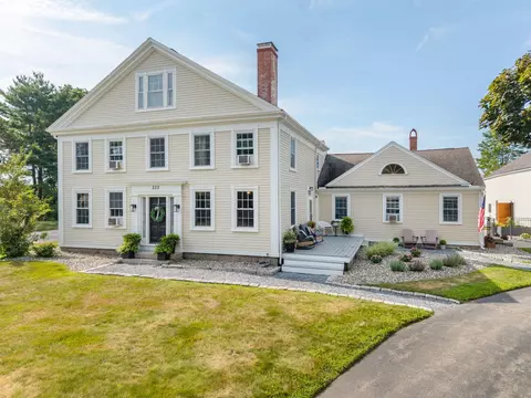Exterior - 333 Winnacunnet Rd, Hampton, NH 03842 photo 1 of 9
