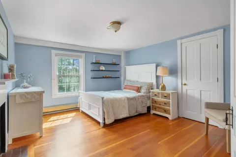 Bedroom - 333 Winnacunnet Rd, Hampton, NH 03842 photo 5 of 8
