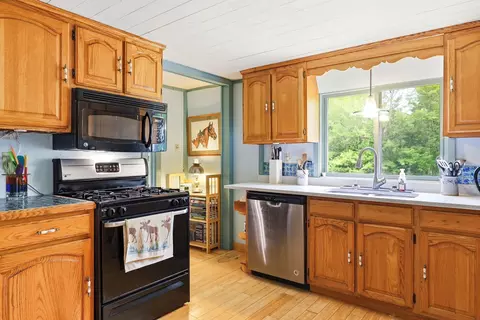 Kitchen - 227 Deep Snow Dr, Springfield, NH 03284 photo 2 of 2