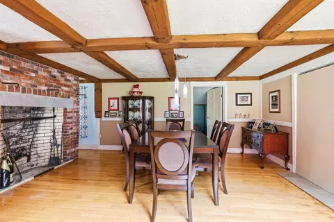 Dining - 227 Deep Snow Dr, Springfield, NH 03284 photo 2 of 3